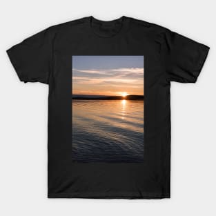 A Painting of the Midnight Sun T-Shirt